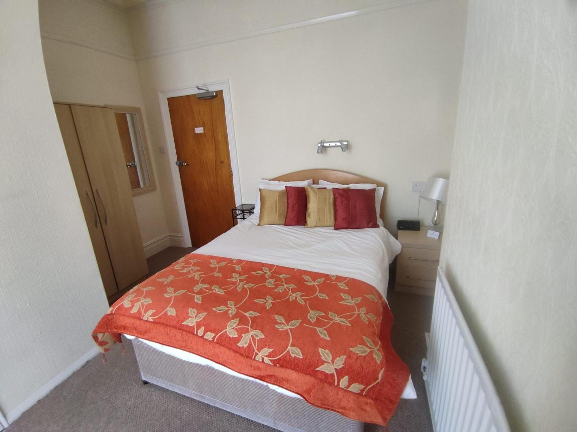 Cleve Court Hotel Paignton Oda fotoğraf